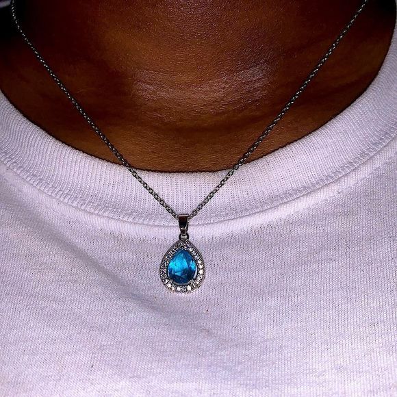 White Gold Austrian Blue Jewel Necklace - Picture 1 of 6